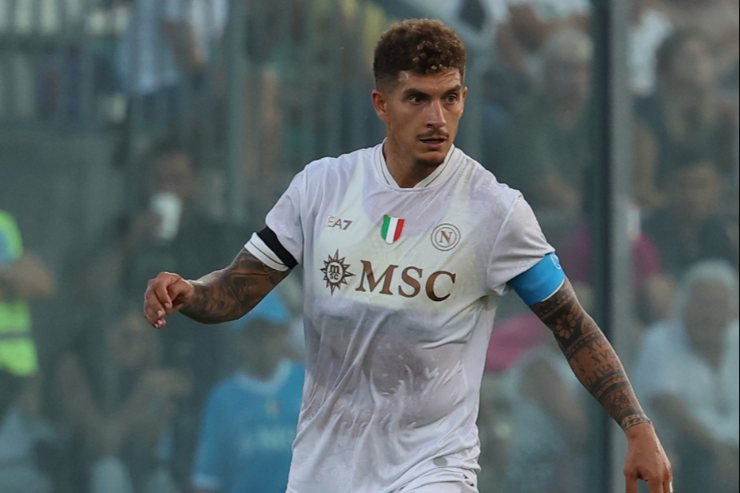 Giovanni Di Lorenzo in campo 