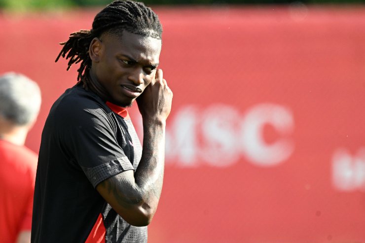 Leao pensieroso in allenamento