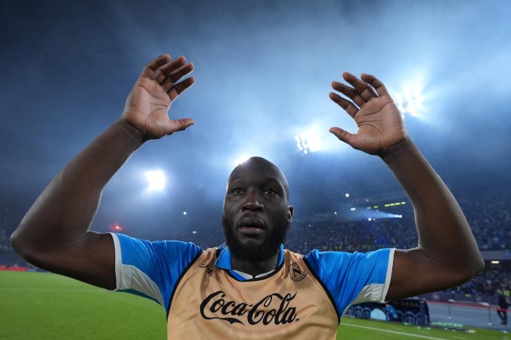 Romelu Lukaku in campo al Maradona