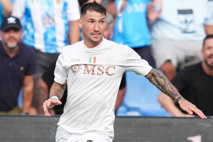 Politano in campo con il Napoli