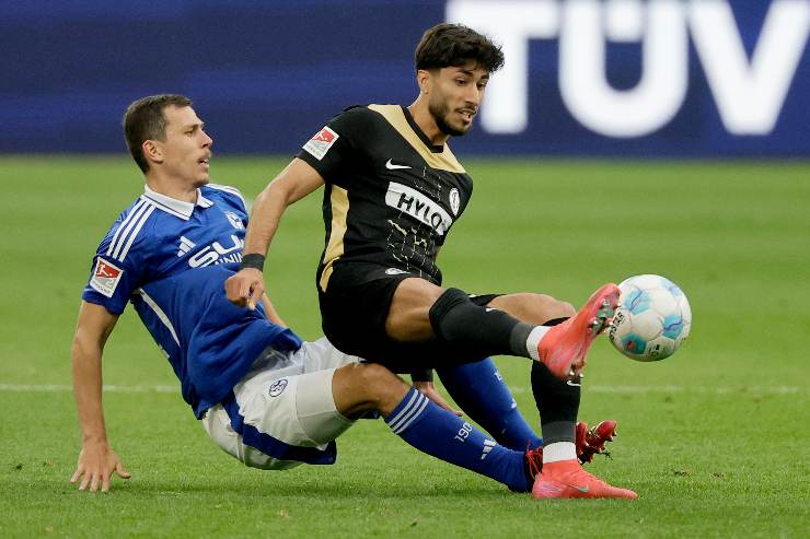 Damar cade in contrasto