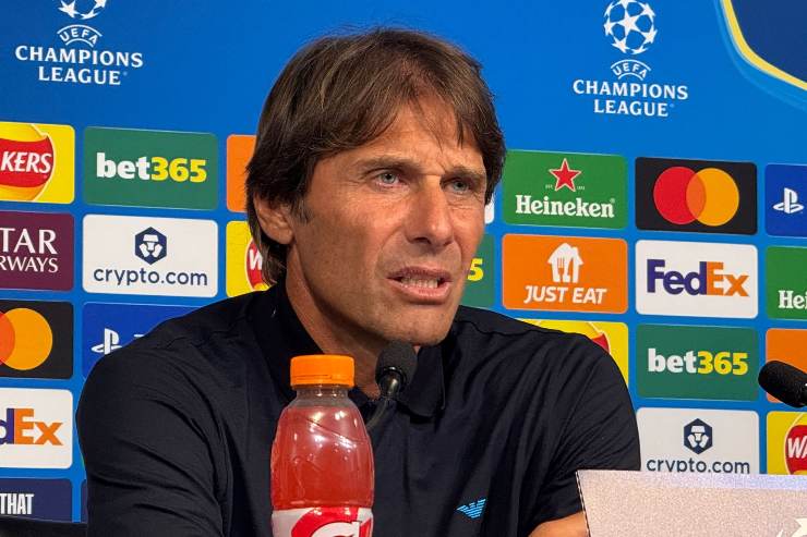 Conte risponde in conferenza