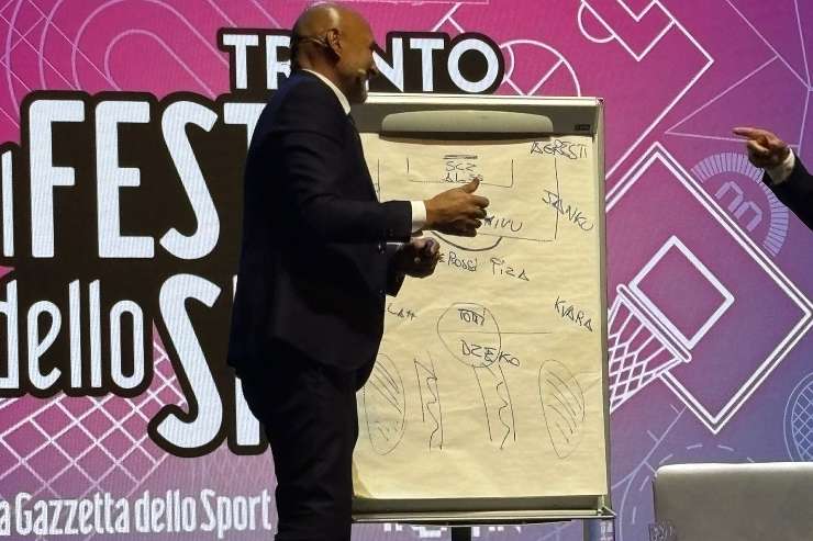 Luciano Spalletti inserisce tre giocatori allenati al Napoli nel suo XI ideale