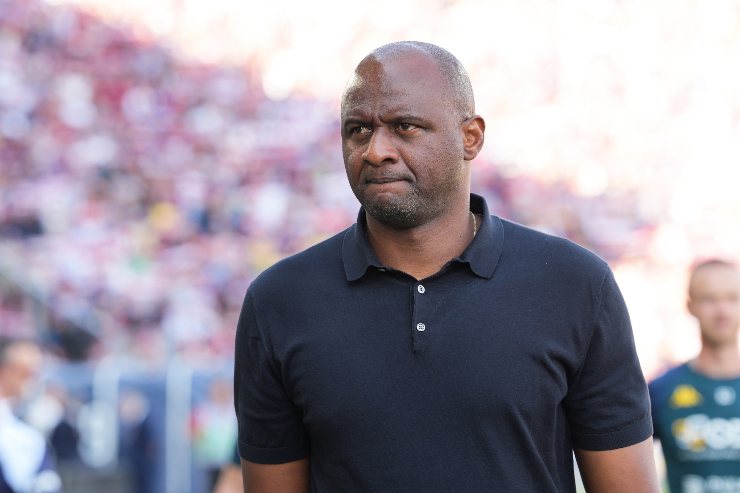 Vieira in panchina con il Genoa