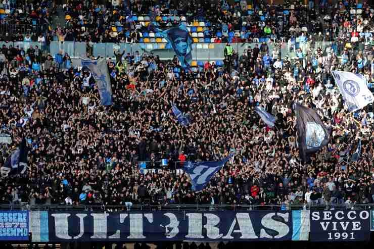 Tifosi Del Napoli allo stadio Maradona