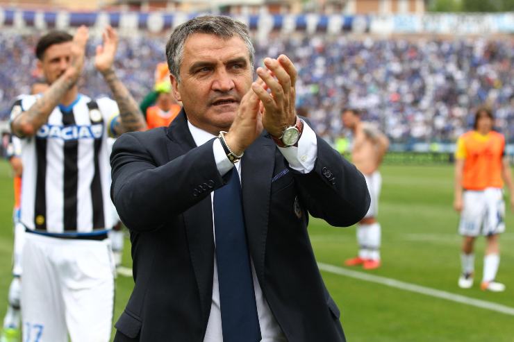 L’allenatore Gigi De Canio durante una partita di Serie A