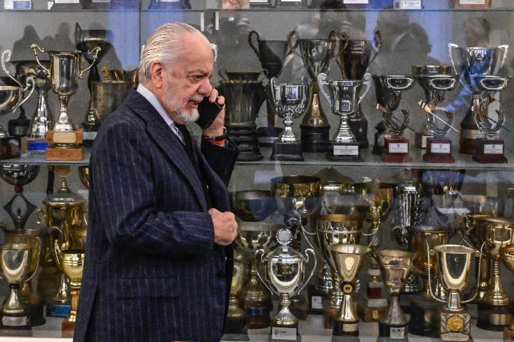 Il Napoli perde più di 21 milioni a bilancio.