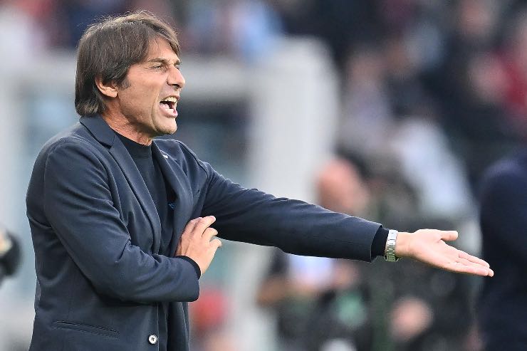 Napoli, Pedullà fa chiarezza sul futuro di Conte.