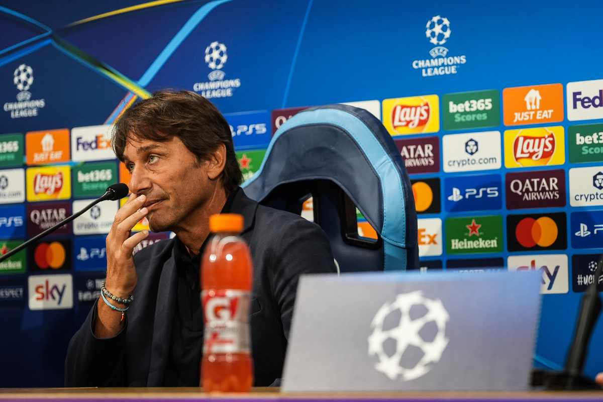 “Ha rifiutato il rinnovo”: si accende l’allarme in casa Napoli, annuncio dalla Turchia “Ha rifiutato il rinnovo”: si accende l’allarme in casa Napoli, annuncio dalla Turchia