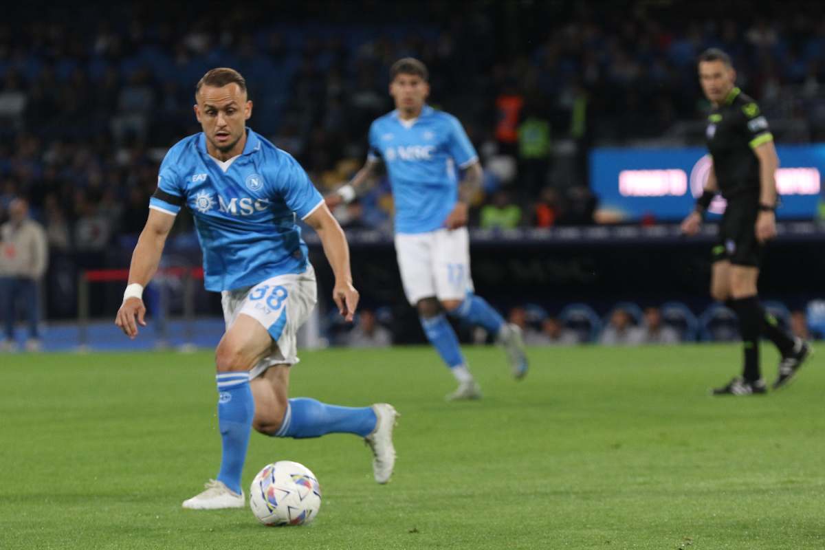Altro che Lobotka, il problema del Napoli è un altro azzurro: “Non è per nulla contento”
