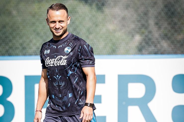 Stanislav Lobotka durante un allenamento a Castel Volturno