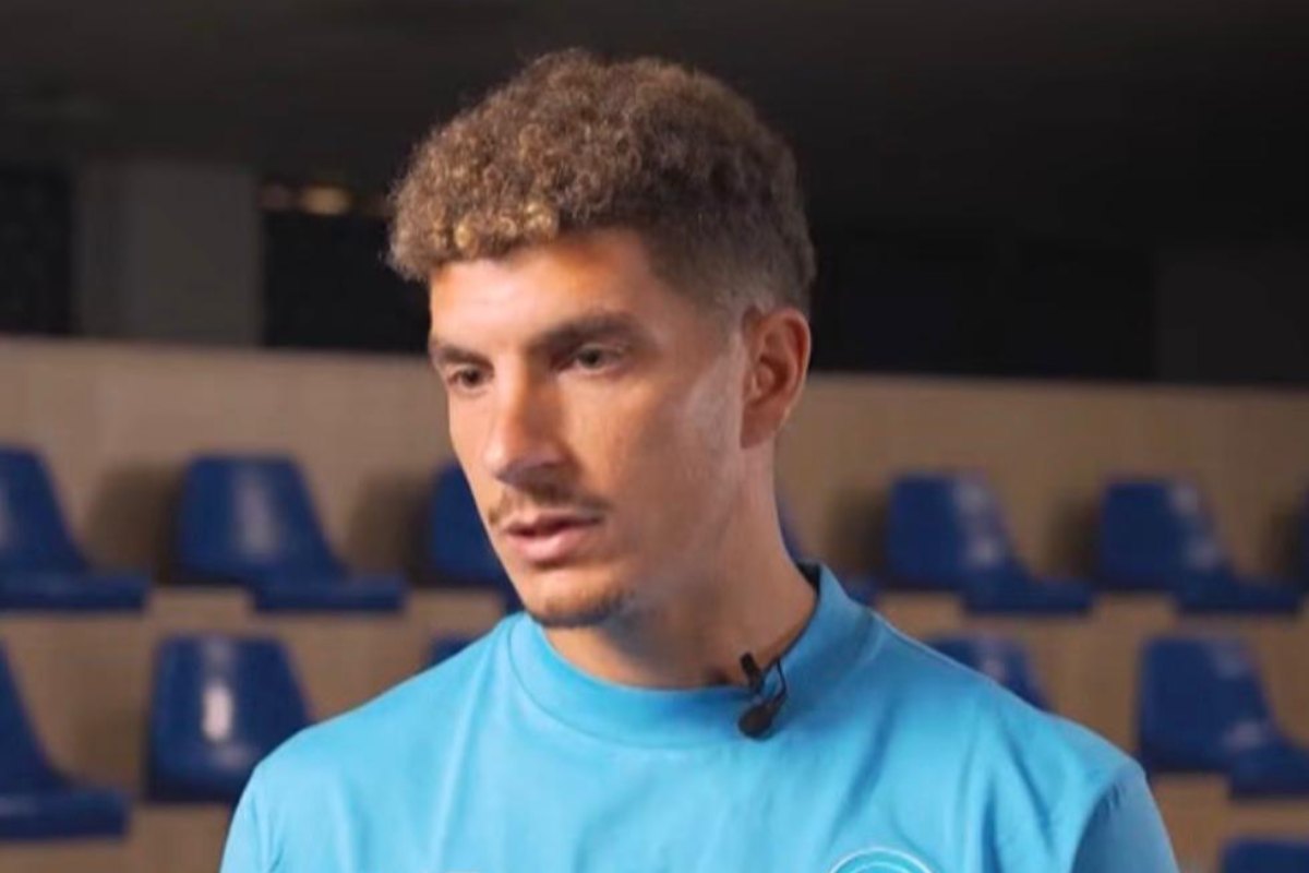 “Ora è tutto diverso”, Di Lorenzo scaccia i dubbi: il messaggio è netto “Ora è tutto diverso”, Di Lorenzo scaccia i dubbi: il messaggio è netto