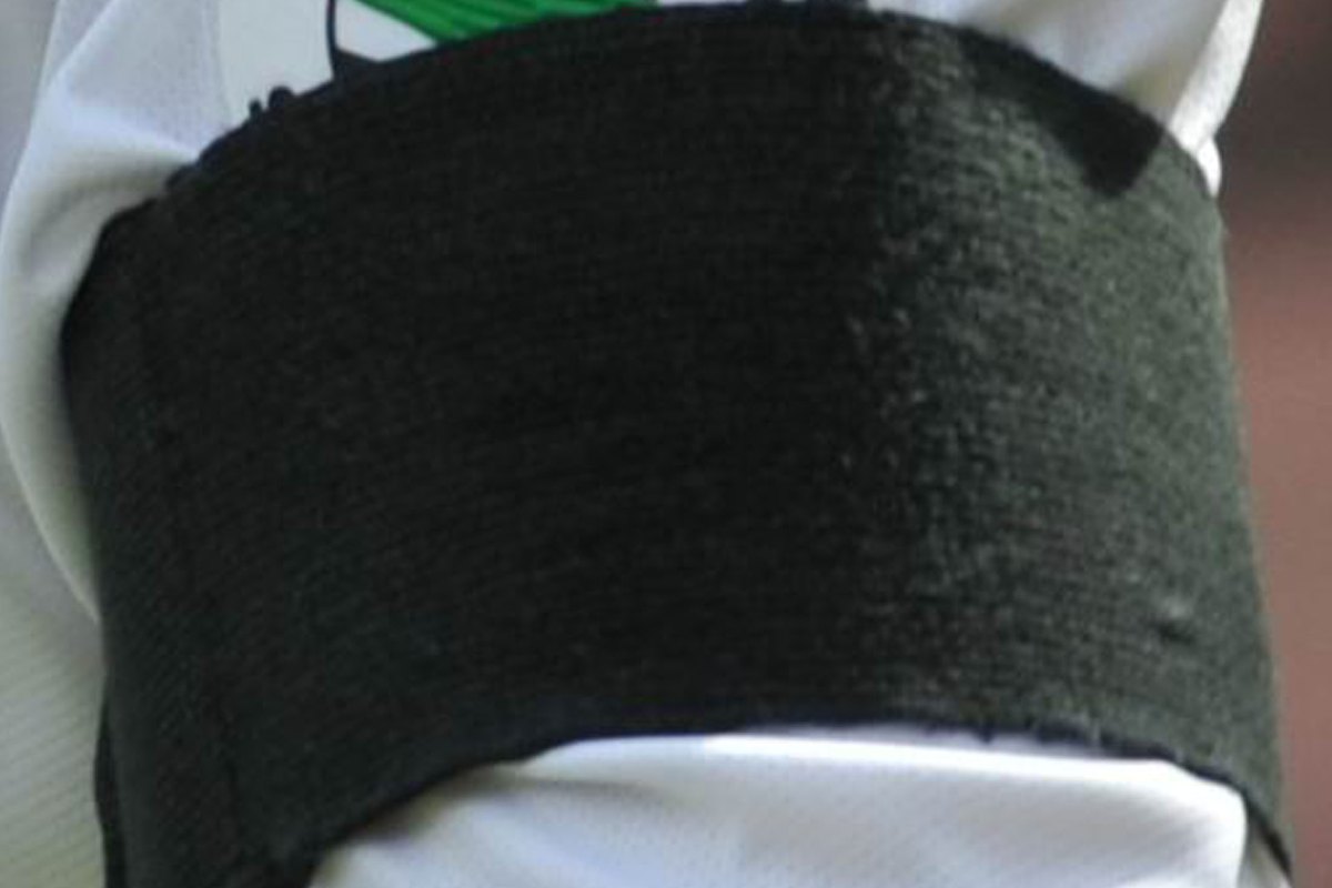 Lutto nel mondo della musica, scomparsa una figura napoletana: il messaggio di cordoglio del Napoli