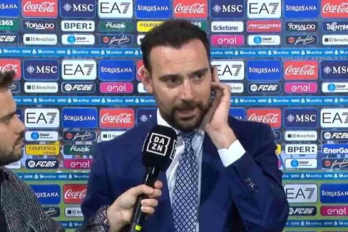 Giovanni Manna durante un'intervista.