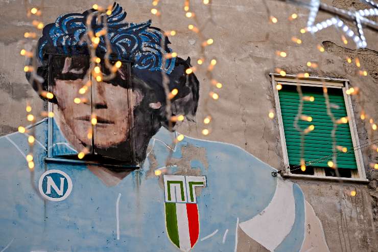 Largo Maradona: dal ponte dell'Immacolata il murales non sarà più fruibile