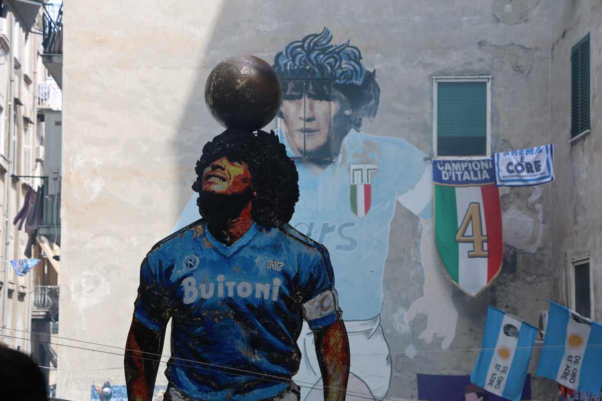 ULTIM’ORA – Largo Maradona, il Murales chiude a cittadini e turisti: il comunicato