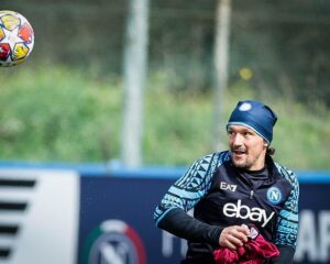 Alla Juve dopo il Napoli? L’ex idolo degli azzurri spiazza tutti: la sua rivelazione è incredibile!