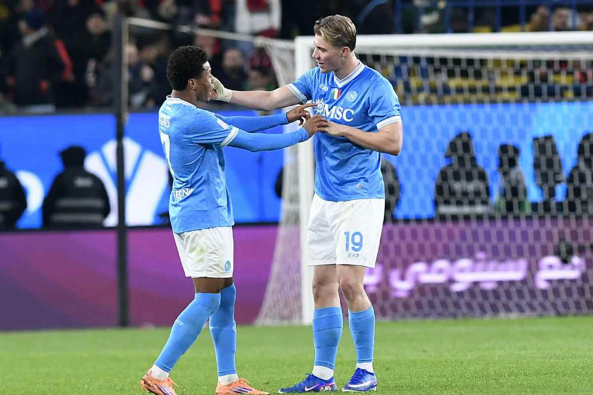 Neres e Hojlund decidono Napoli-Milan