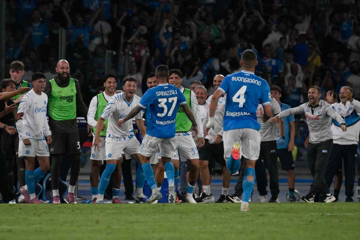 Spinazzola esulta con la squadra