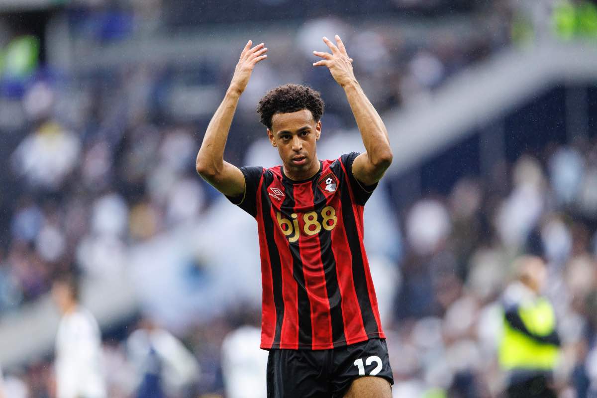 Napoli, Tyler Adams in un match di Premier League