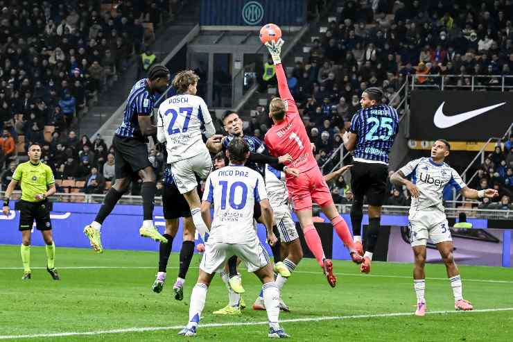 Tifosi Inter contro quelli del Como: i cori tirano in ballo anche Napoli