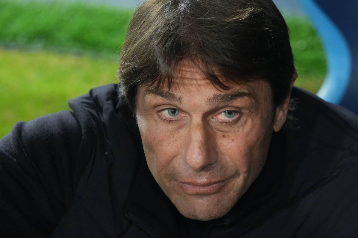 La probabile del Napoli di Conte contro l'Inter
