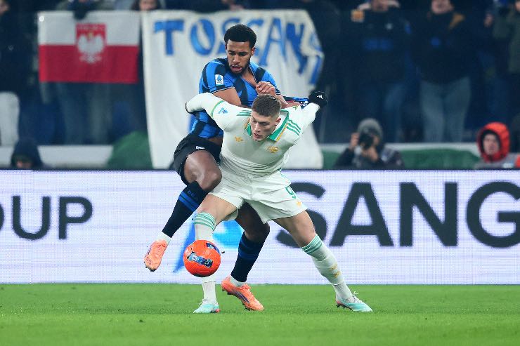 Infortunio per Dovbyk.