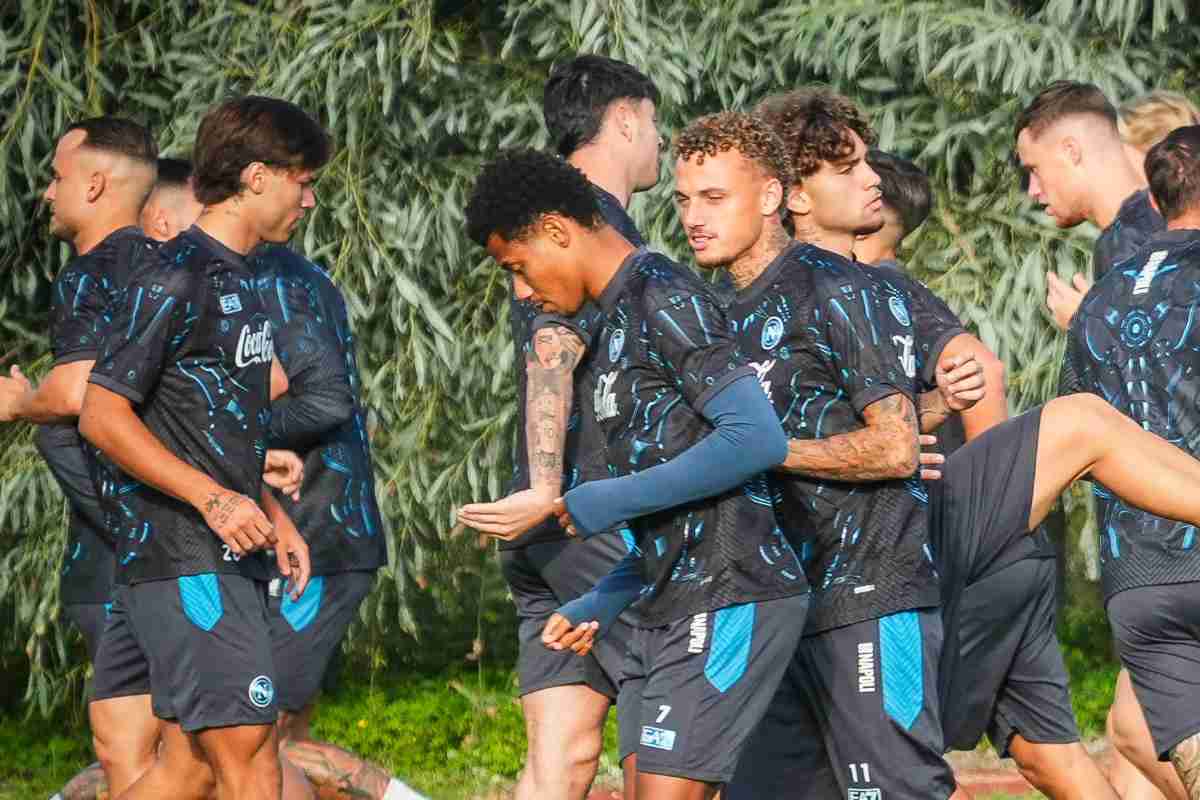 Giocatori del Napoli durante l'allenamento