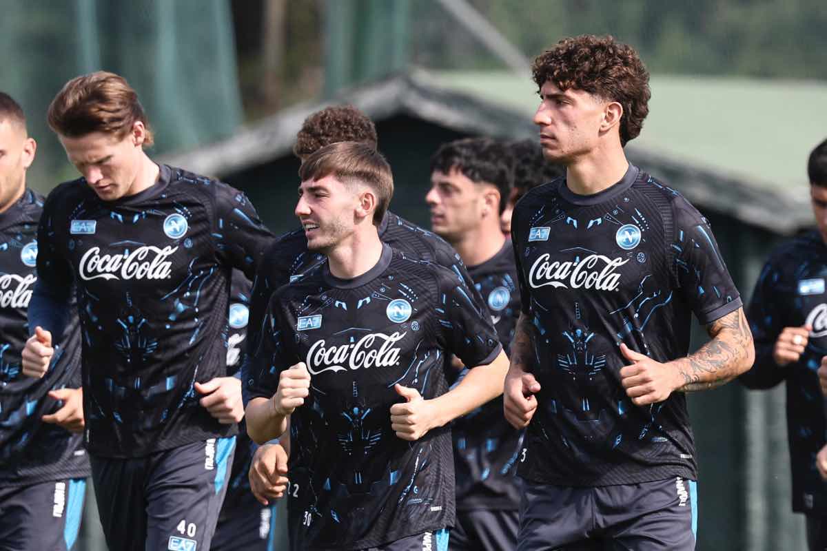 Luca Marianucci si allena con il gruppo squadra del Napoli