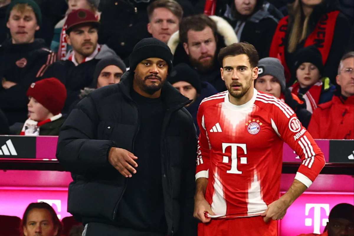 Goretzka a bordocampo con Kompany