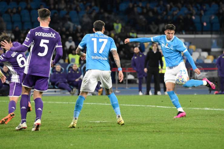 Giovane, attaccante del Napoli, nel corso del match contro la Fiorentina