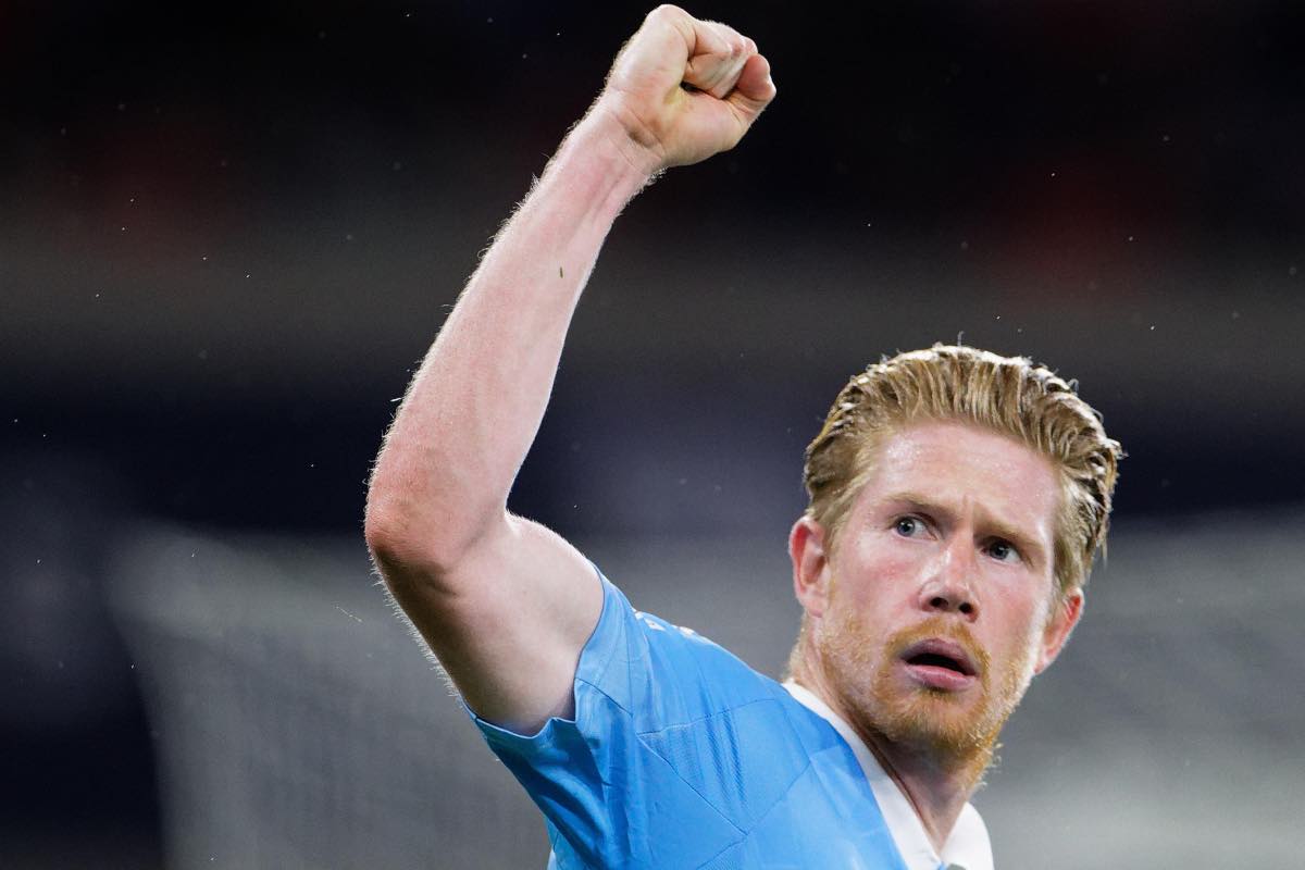 Kevin De Bruyne con la maglia del Belgio nelle qualificazione Mondiali