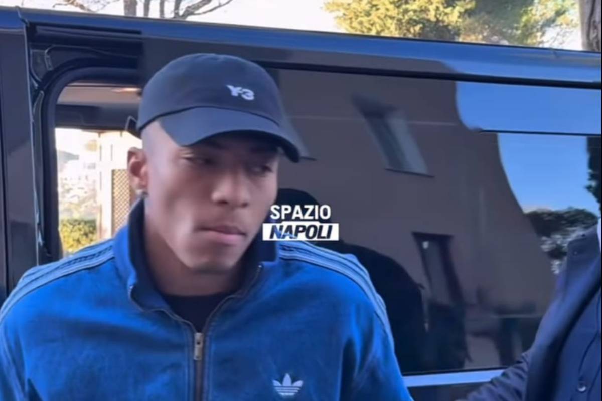 Alisson Santos a Villa Stuart per le visite mediche con il Napoli