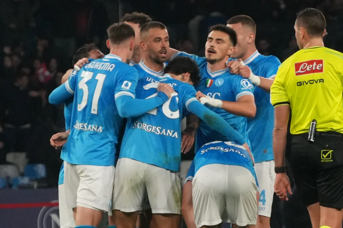 Napoli, aria di rinnovo per un azzurro: in estate può arrivare la firma!