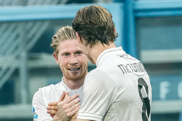 De Bruyne e McTominay insieme