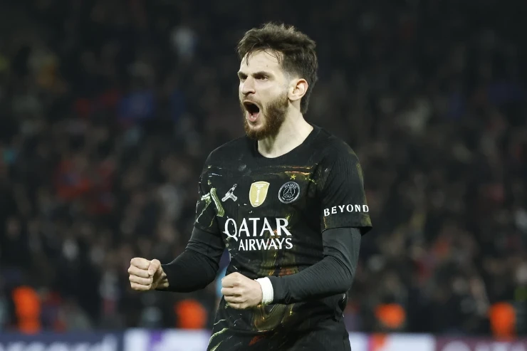 Kvaratskhelia leader del PSG 