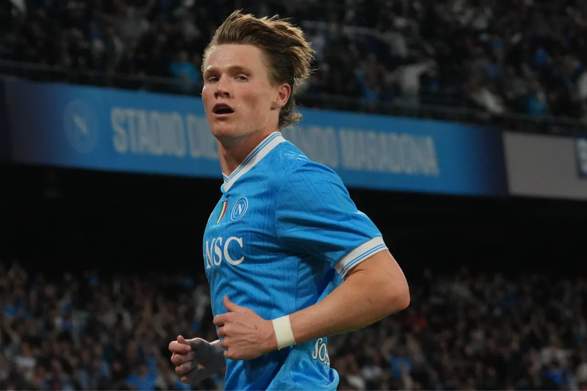 Napoli, parole al miele per McTominay: “Il più determinante dopo Maradona”