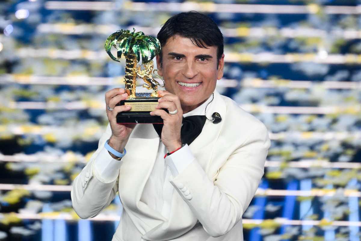 Sal Da Vinci criticato