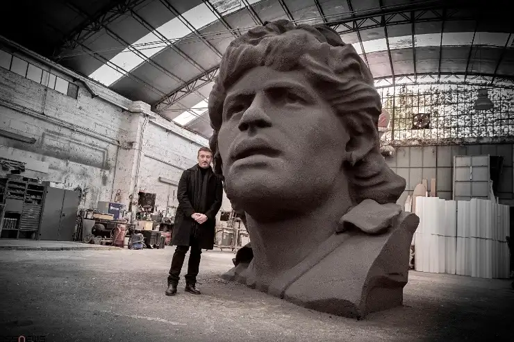 Scultura Maradona