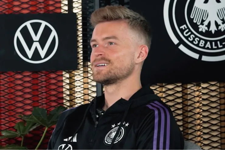 Mittelstadt in orbita Napoli