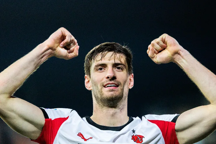 Gabbia esulta dopo un gol segnato con il Milan