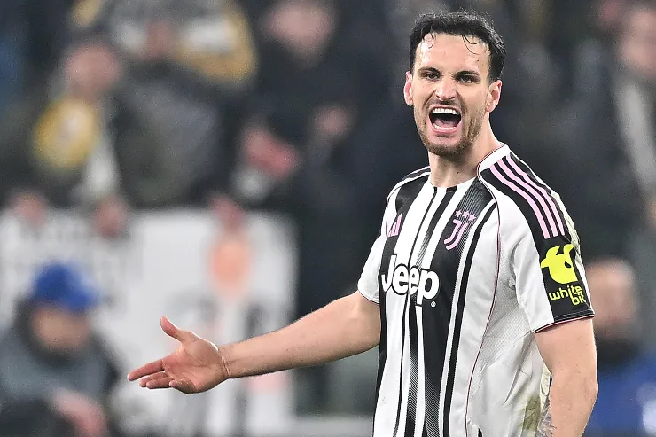 Federico Gatti in azione