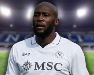 Romelu Lukaku in maglia Napoli, assente da Napoli-Milan per gestione autonoma infortunio