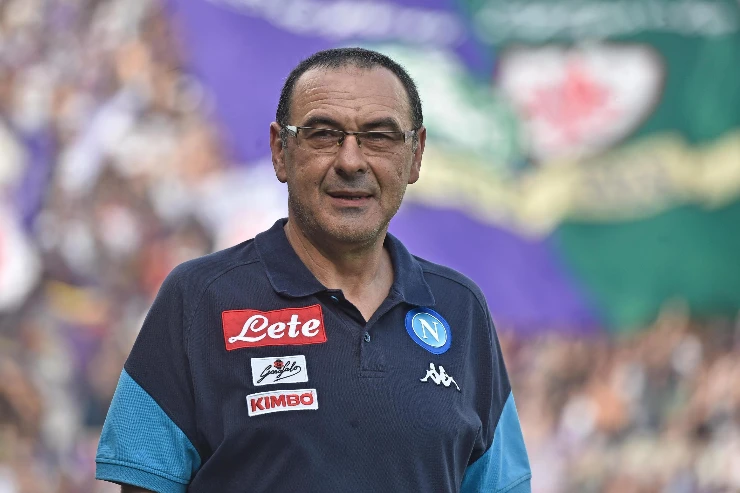Maurizio Sarri potrebbe tornare sulla panchina del Napoli