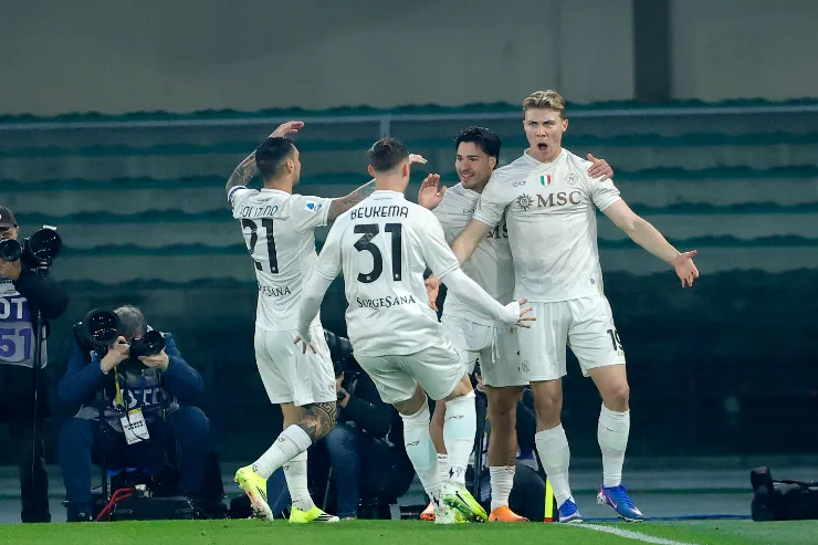 Napoli esulta al gol