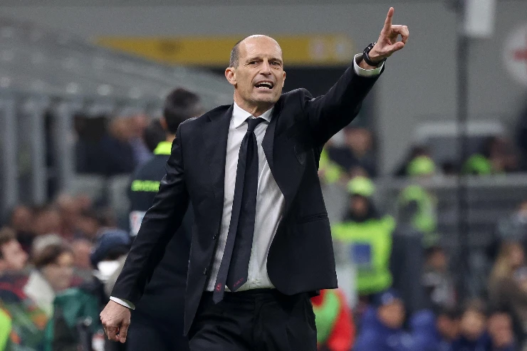 Massimiliano Allegri, allenatore del Milan, in panchina nel corso di un match di Serie A