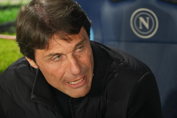 Conte rammaricato in panchina