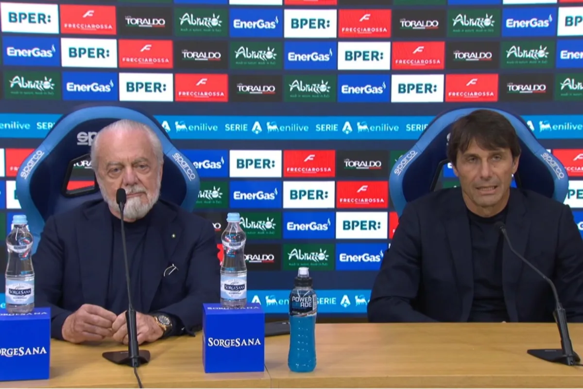 De Laurentiis e Conte in conferenza stampa davanti