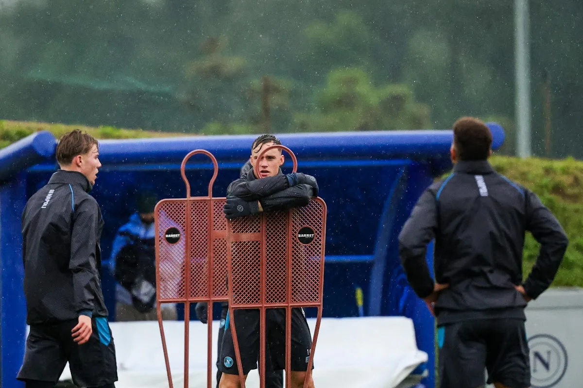 impossire dire no al napoli le parole sulla scelta azzurra scaldano i tifosi da Spazionapoli.it impossire dire no al napoli le parole sulla scelta azzurra scaldano i tifosi