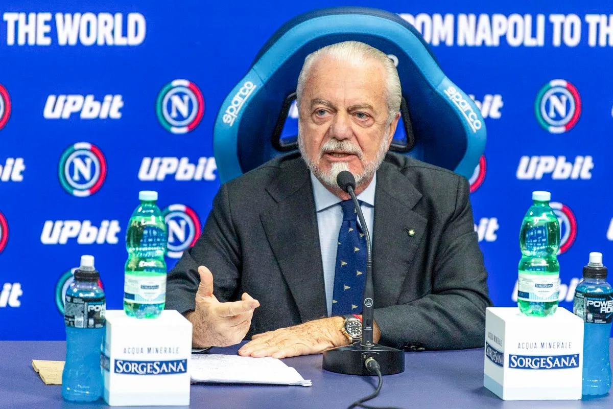 napoli si chiude il mercato 232 stato il pi249 povero dell8217era de laurentiis da Spazionapoli.it napoli si chiude il mercato 232 stato il pi249 povero dell8217era de laurentiis